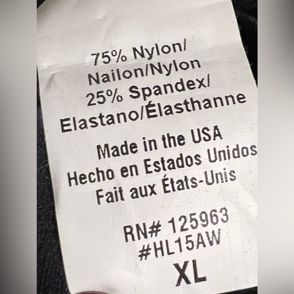 Beyond Yoga Workout Top - Picture 3 of 4